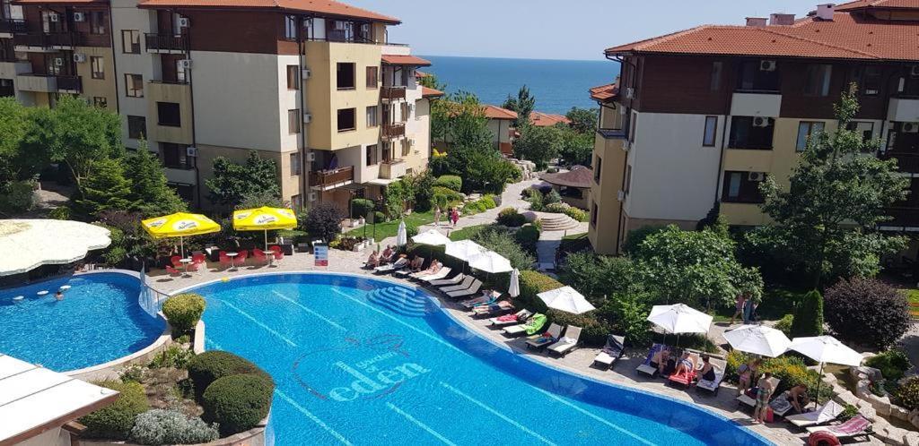 Apartello Modern Apartment - Garden Of Eden Свети-Влас Экстерьер фото